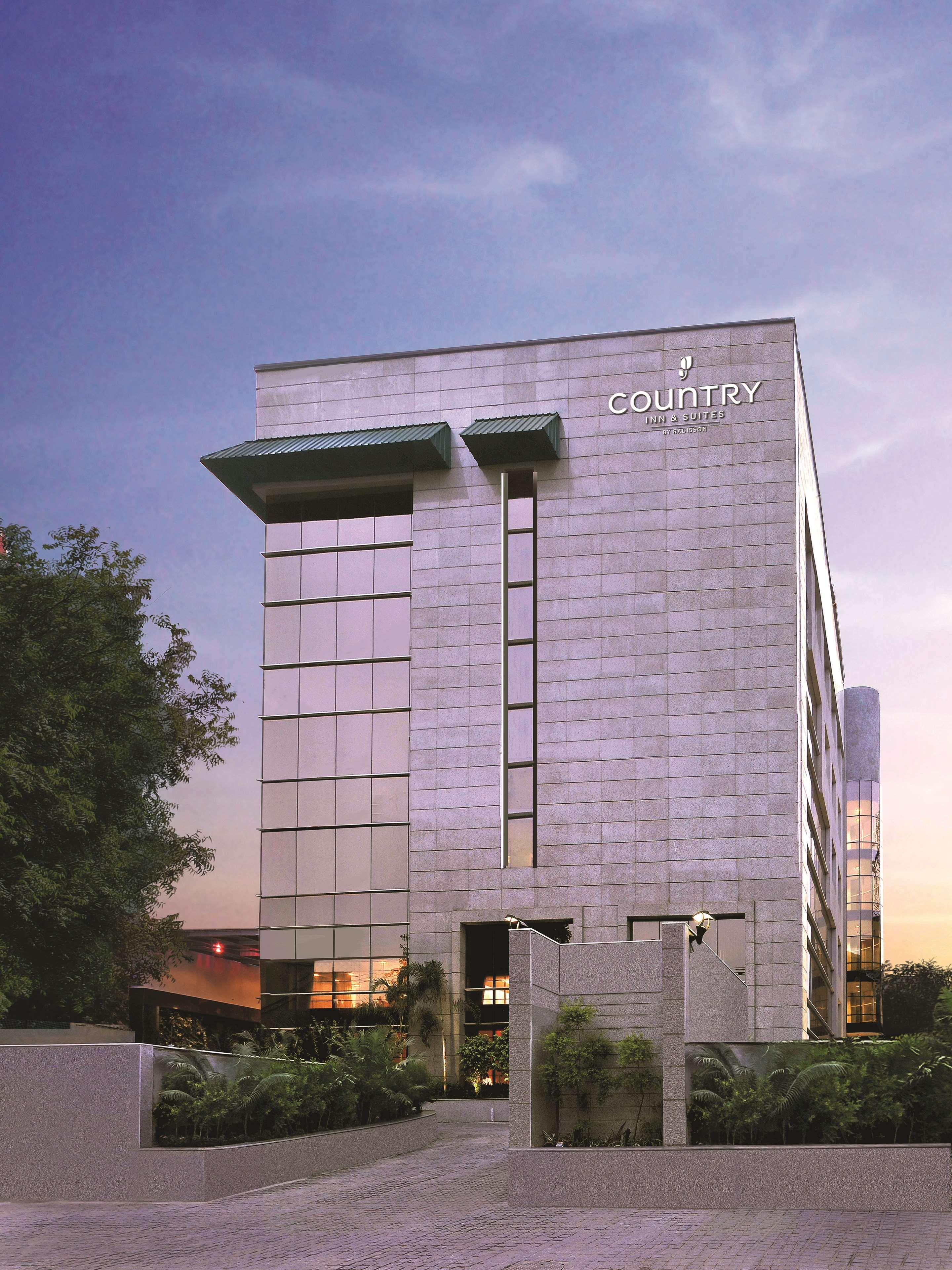 Country Inn & Suites By Radisson, Gurugram Sector 12 Гургаон Екстериор снимка