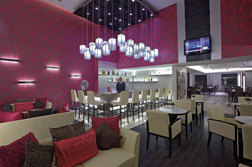 Country Inn & Suites By Radisson, Gurugram Sector 12 Гургаон Екстериор снимка