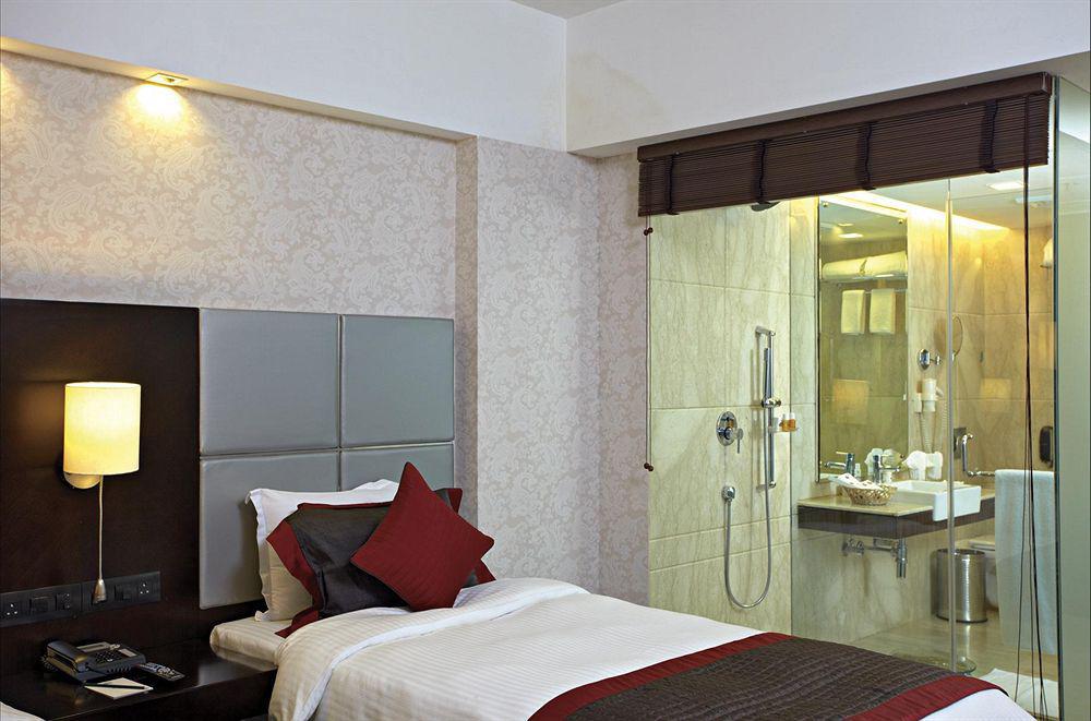Country Inn & Suites By Radisson, Gurugram Sector 12 Гургаон Екстериор снимка